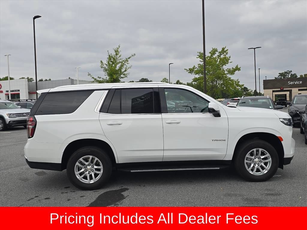 Used 2024 Chevrolet Tahoe LT w/ Luxury Package AWD/4WD image 2