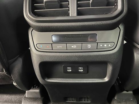 New 2026 Honda Pilot Touring image 25