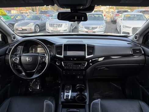 Used 2016 Honda Pilot Elite image 15