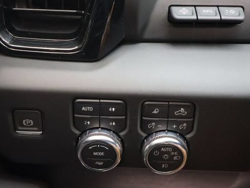 Used 2022 GMC Sierra 1500 AT4X AWD/4WD image 16