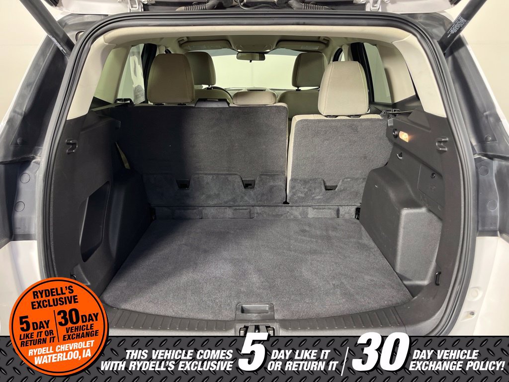 Used 2017 Ford Escape SE w/ Equipment Group 201A AWD/4WD image 8