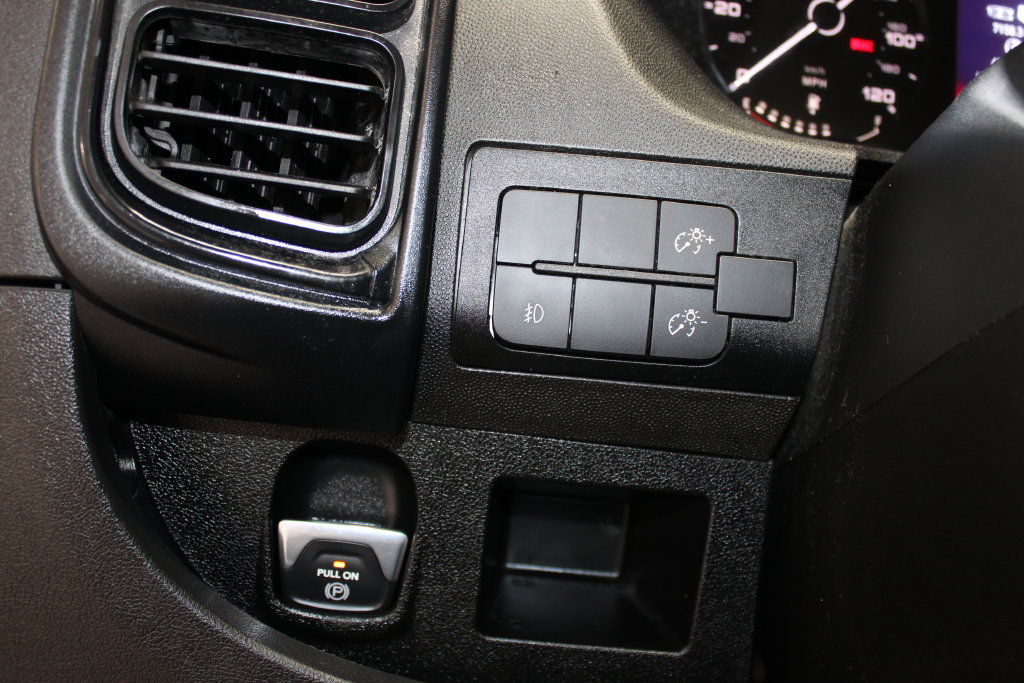 Used 2025 RAM ProMaster 2500 w/ Convenience Group FWD image 37
