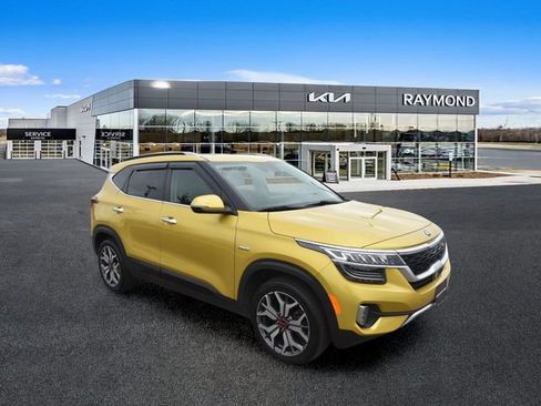 Used 2021 Kia Seltos SX w/ SX Sunroof Package AWD/4WD image 10