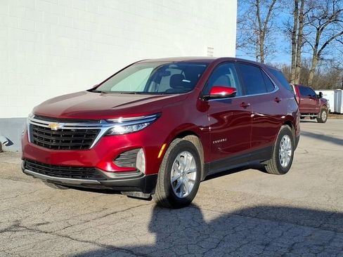 Used 2024 Chevrolet Equinox LT image 7