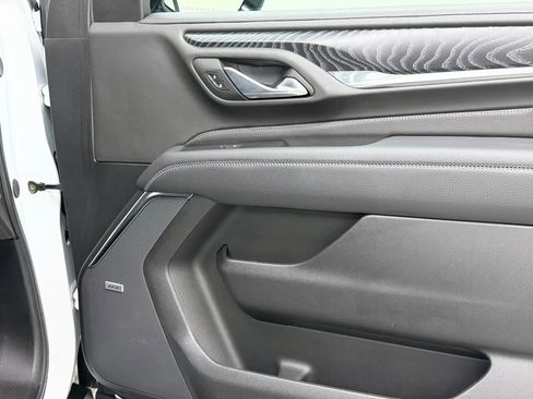 Used 2024 GMC Yukon XL Denali w/ Advanced Technology Package RWD image 23