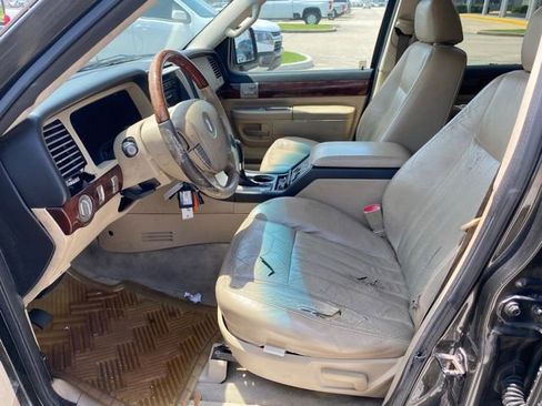 Used 2005 Lincoln Aviator 2WD image 12