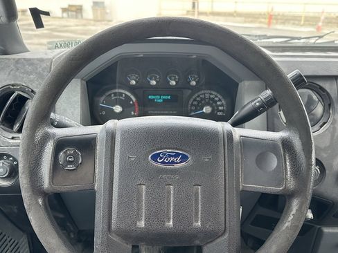 Used 2012 Ford F350 XL w/ Snow Plow Prep Pkg image 18