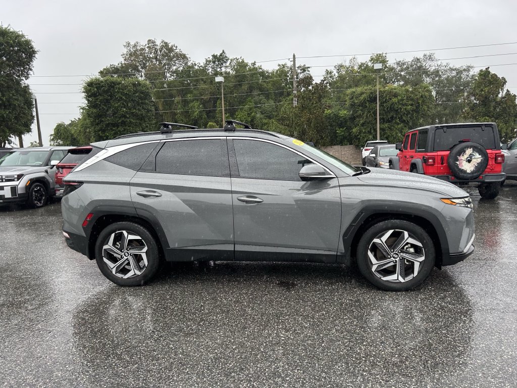 Certified 2024 Hyundai Tucson Limited FWD image 3