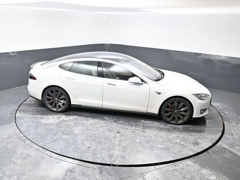 Used 2015 Tesla Model S P85D image 13