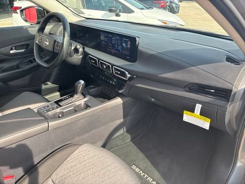 Used 2026 Nissan Sentra SV w/ Floor Mat Package FWD image 12