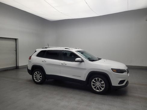 Used 2019 Jeep Cherokee Latitude w/ Popular Appearance Group image 11