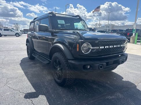 Used 2025 Ford Bronco Big Bend w/ Black Diamond Package AWD/4WD image 4