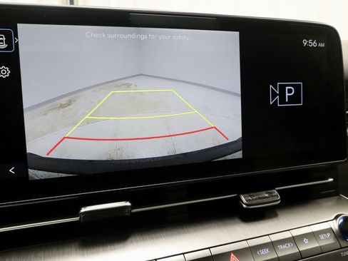 Certified 2025 Hyundai Kona SEL FWD image 2