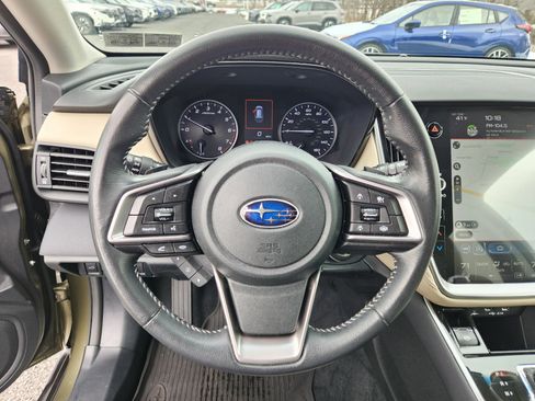 Used 2022 Subaru Outback Premium image 18