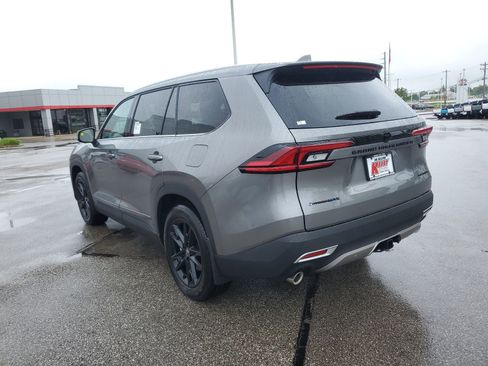 New 2026 Toyota Grand Highlander AWD Hybrid image 3
