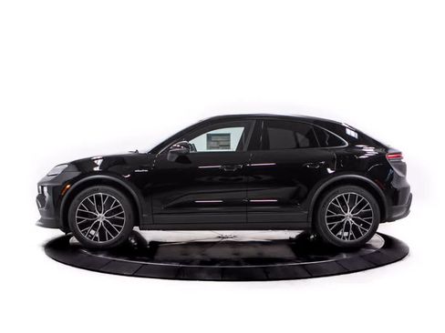 Certified 2026 Porsche Macan Electric RWD image 2