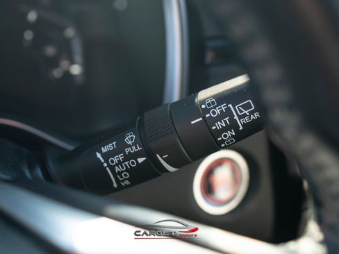 Used 2017 Honda CR-V Touring image 26