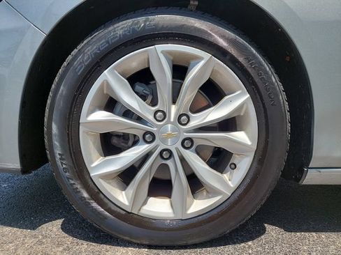 Used 2024 Chevrolet Malibu LT FWD image 29