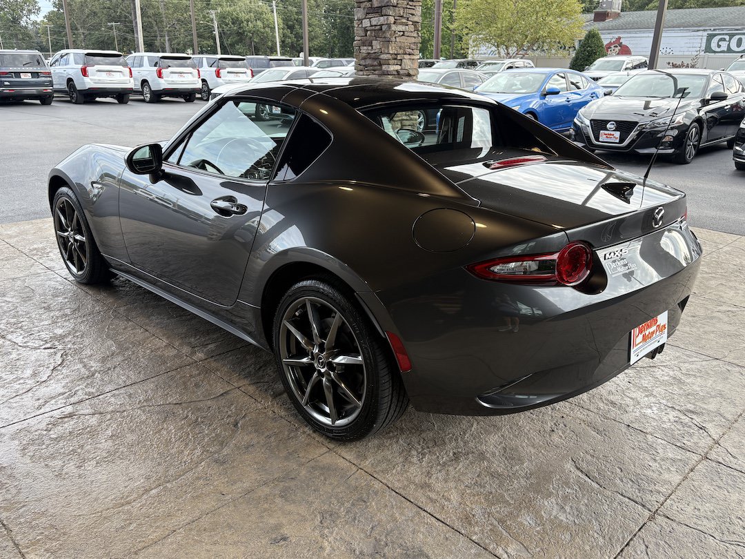 Used 2018 MAZDA MX-5 Miata RF Grand Touring RWD image 8