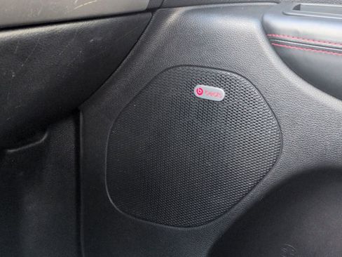 Used 2016 Dodge Durango R/T w/ Technology Group image 39