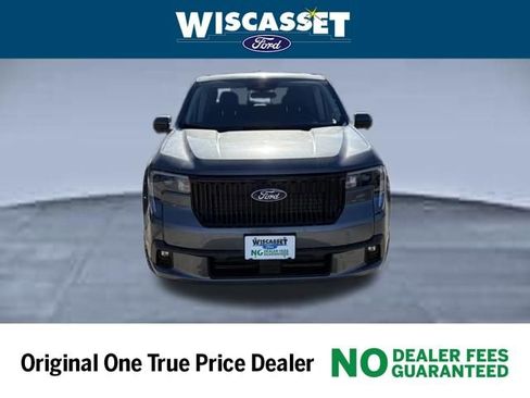 New 2026 Ford Maverick Lobo image 9