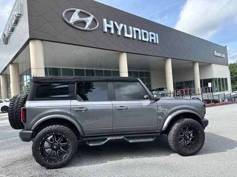 Used 2023 Ford Bronco Outer Banks AWD/4WD image 1