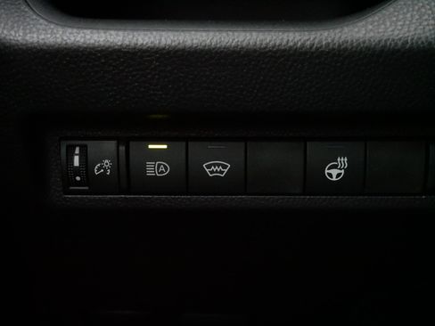 Certified 2025 Toyota RAV4 XLE Premium image 27