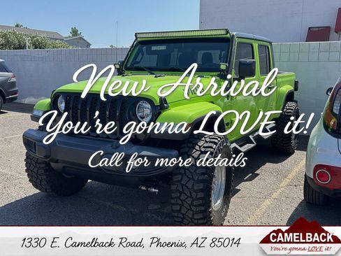 Used 2021 Jeep Gladiator Sport AWD/4WD image 1