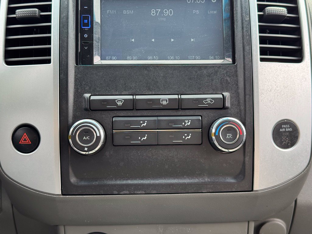 Used 2012 Nissan Frontier SV AWD/4WD image 13