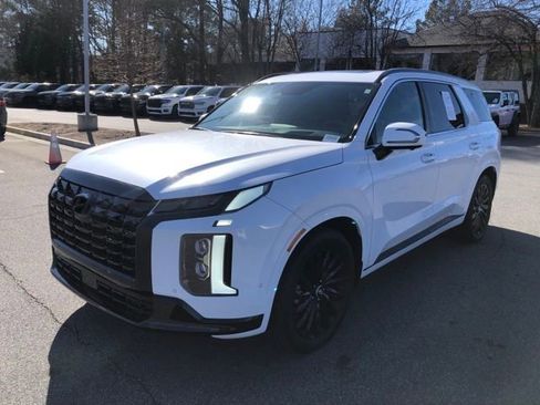 Used 2025 Hyundai Palisade Calligraphy image 7