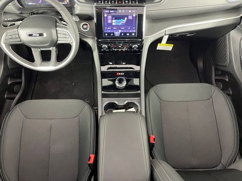 New 2025 Jeep Grand Cherokee Laredo X w/ Luxury Tech Group I image 8