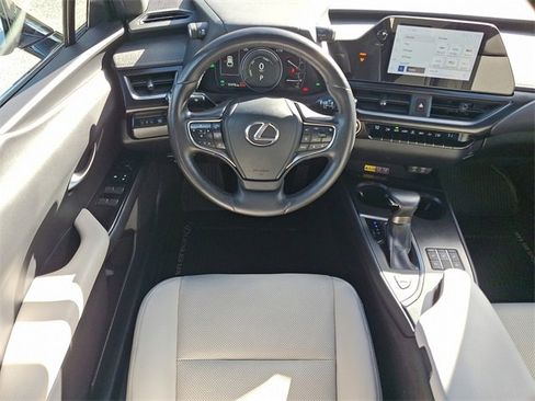 Used 2023 Lexus UX 250h AWD w/ Premium Package image 11