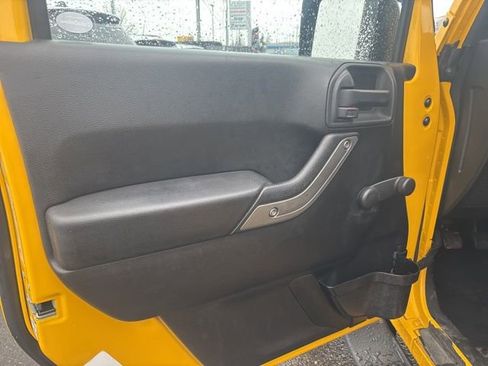 Used 2015 Jeep Wrangler Sport w/ Connectivity Group image 16