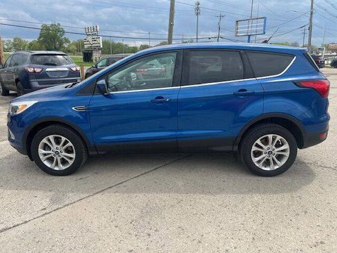 Used 2019 Ford Escape SE image 8