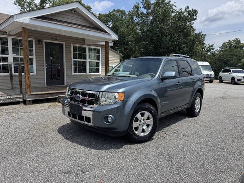 Used 2010 Ford Escape Limited AWD/4WD image 2