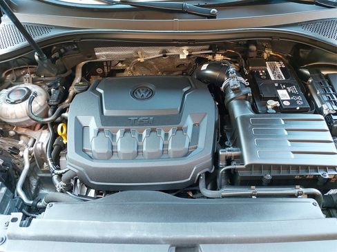 Used 2022 Volkswagen Tiguan SE image 35