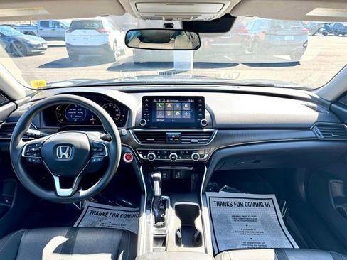 Used 2020 Honda Accord EX image 18