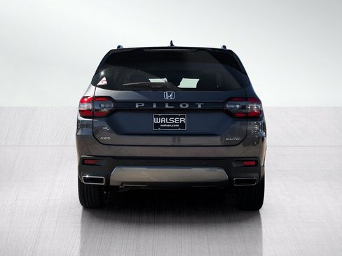 New 2026 Honda Pilot Elite image 5