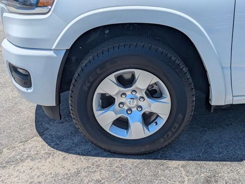 Used 2025 RAM 1500 Big Horn AWD/4WD image 10