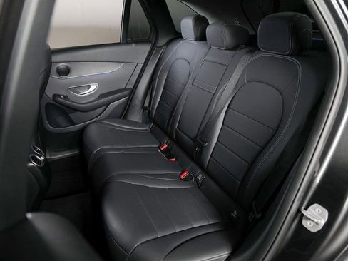 Used 2021 Mercedes-Benz GLC 300 4MATIC image 13