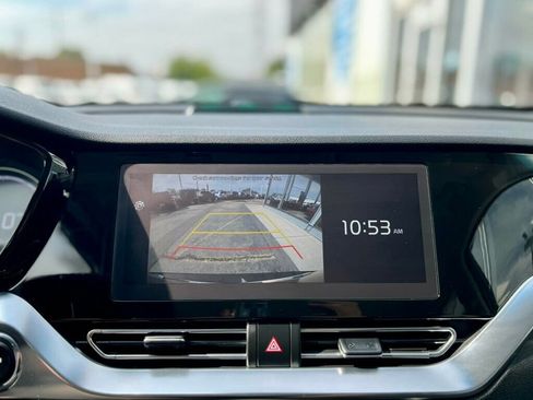 Used 2022 Kia Niro EX w/ Cold Weather Package image 26