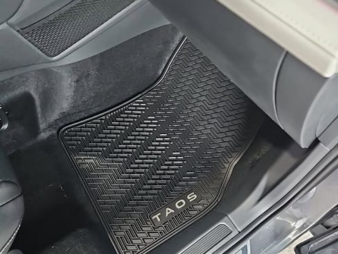 New 2026 Volkswagen Taos SEL AWD/4WD image 14