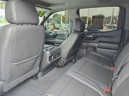 Used 2021 Chevrolet Silverado 1500 LTZ w/ LTZ Premium Package AWD/4WD image 12