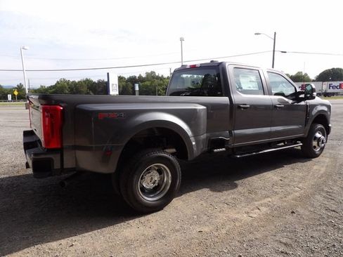 New 2026 Ford F350 XL w/ STX Appearance Package AWD/4WD image 4