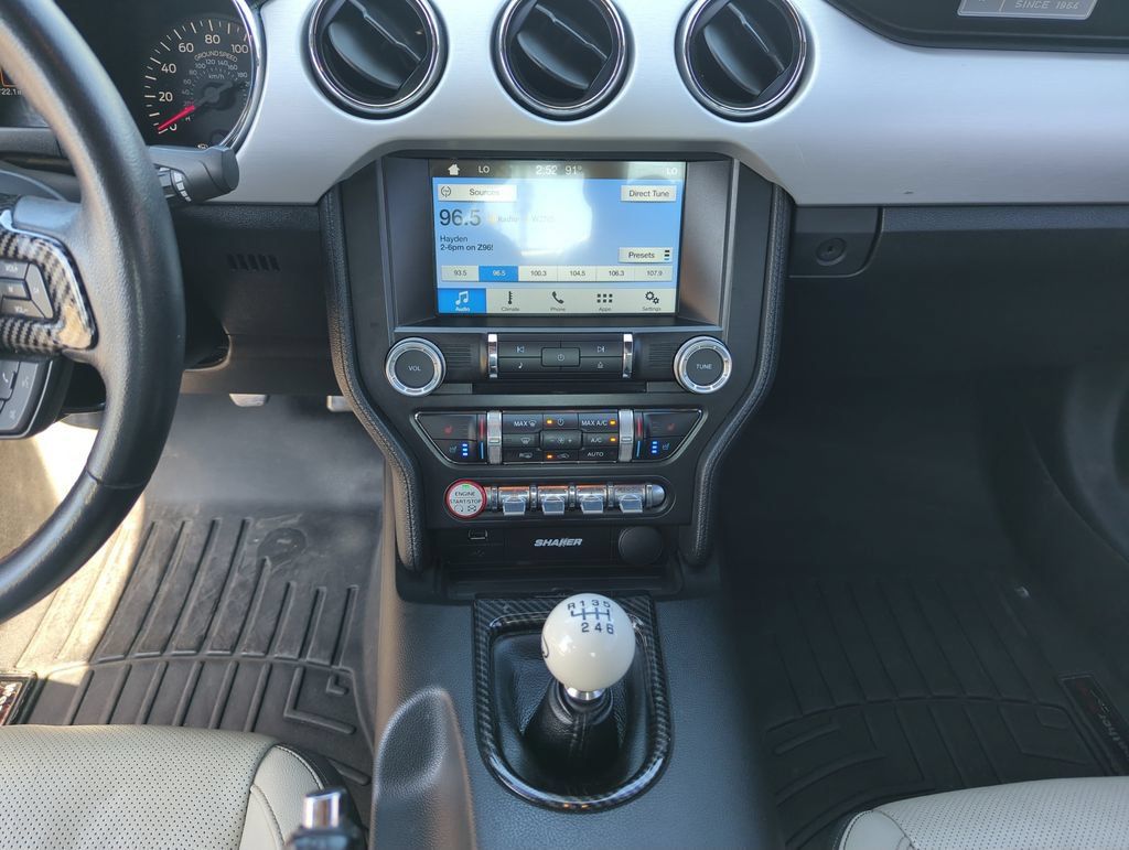 Used 2016 Ford Mustang GT Premium w/ Equipment Group 401A RWD image 21