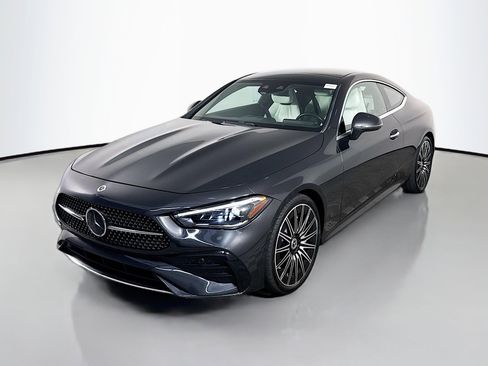Used 2024 Mercedes-Benz CLE 450 4MATIC Coupe w/ Driver Assistance Package image 4