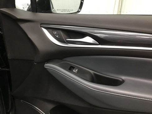 Used 2023 Buick Enclave Essence w/ Experience Buick Package image 23