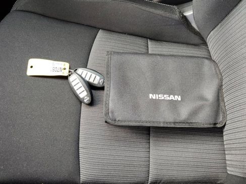 Used 2020 Nissan Sentra SV image 20