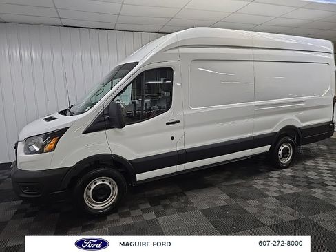 Used 2025 Ford Transit 250 148 High Roof Extended w/ Load Area Protection Package RWD image 7