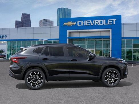 New 2026 Chevrolet Trax RS image 5
